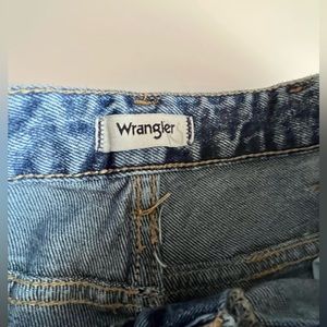 Vintage wrangler denim- frey hem size 27